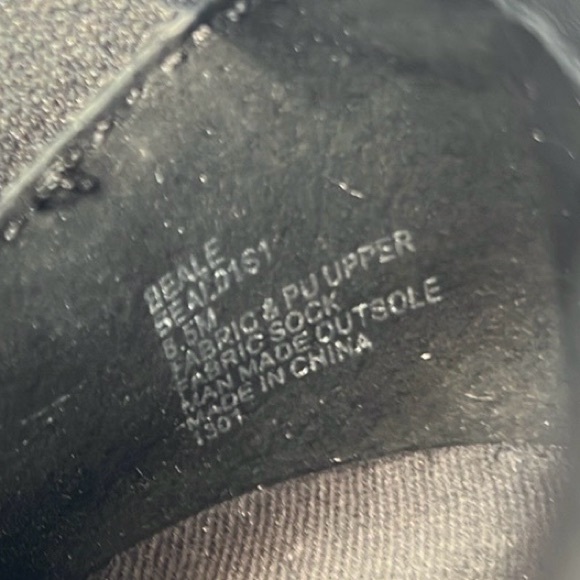 Steve Madden Beale Women’s Black Knit Slip-On Sneakers 8.5 - Picture 8 of 8